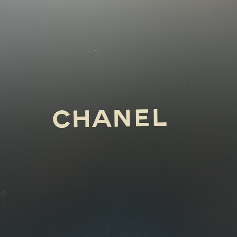 Ladies channel sandals— - Picture 3 of 16